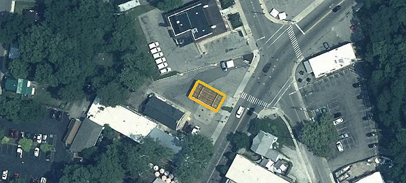 4 Xenia Ave