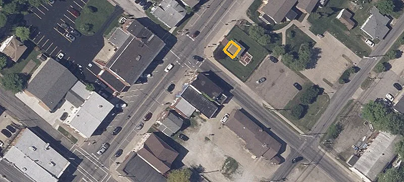 137 Portage St
