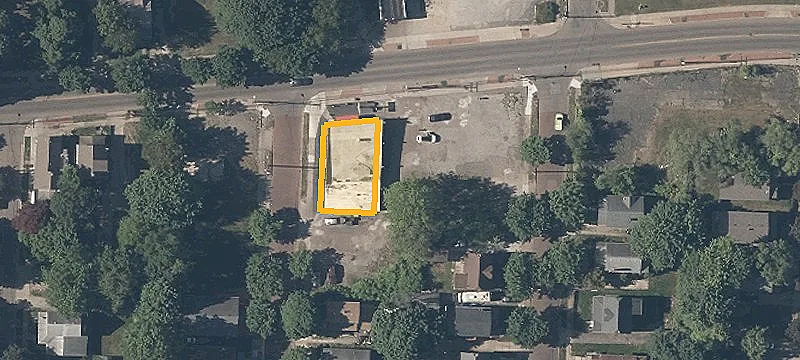 1280 Newton St