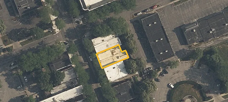 318 Conant St