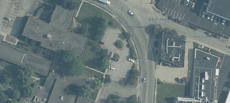 3905 Brotherton Rd