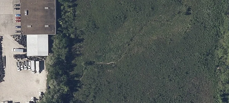 2932 Ctr Rd