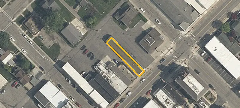 139 Main St