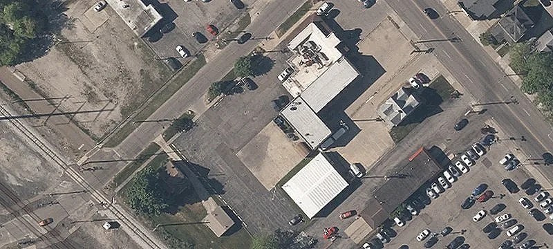 444 Broadway Ave