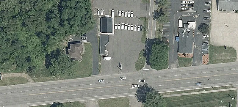 1941 Main St