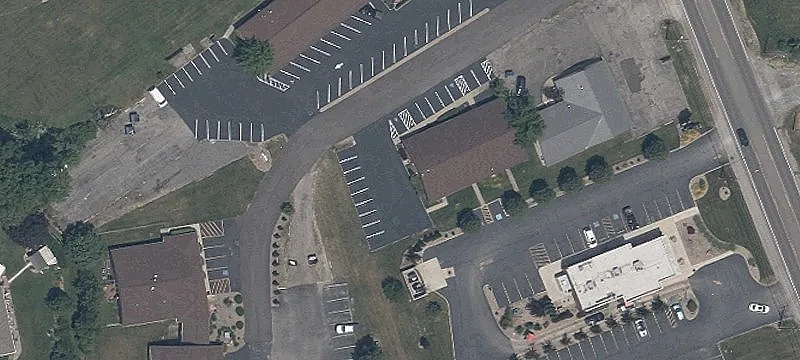 680 Youngstown Warren Rd
