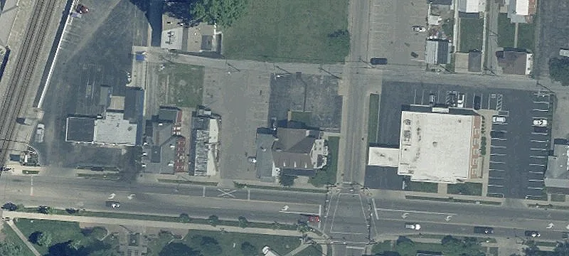 437 Central Ave