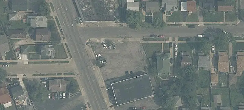 3720 Main St