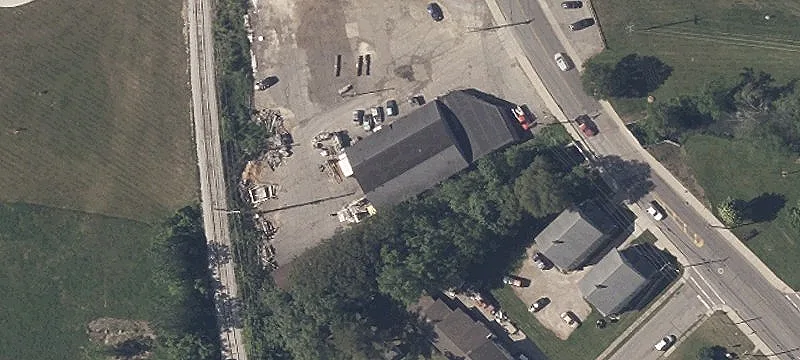 48 Mansfield Ave