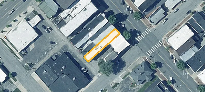 23 Main St