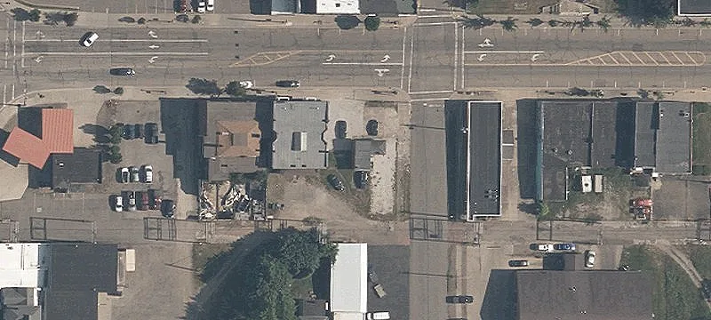 69 Main St