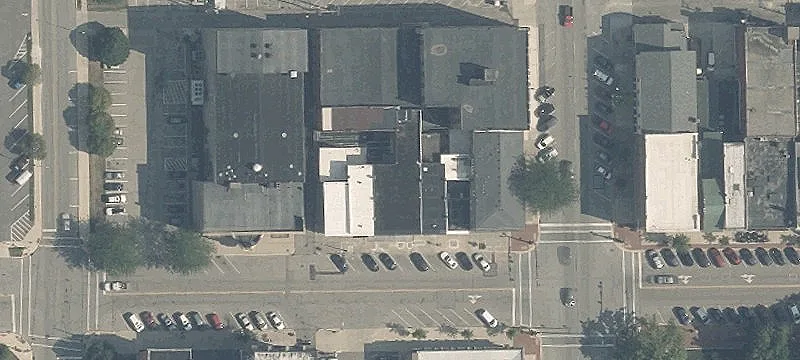 110 Poplar St