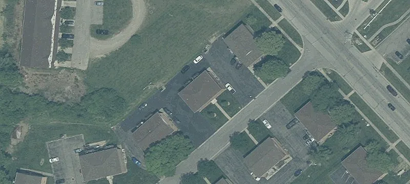 495 Cambridge Ct