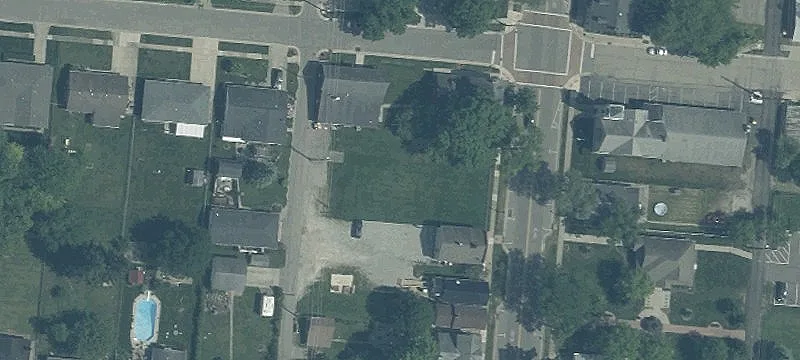 Main St