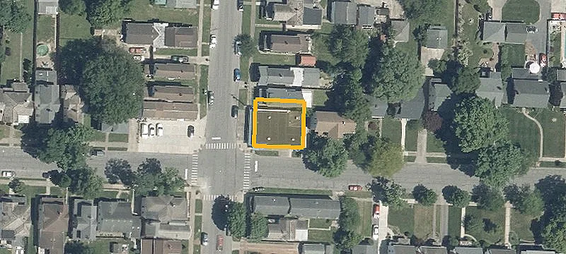 500 Maple St