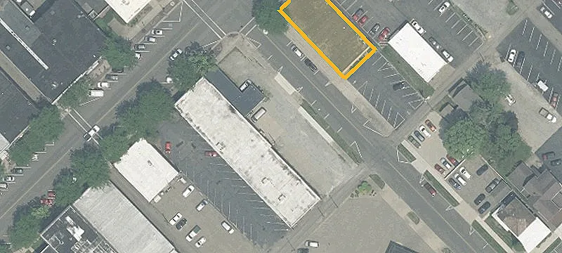 202 3rd St