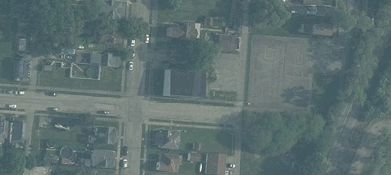 1319 Young St