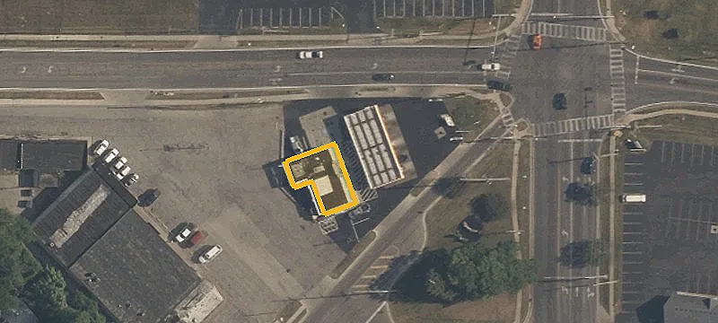 6821 Angola Rd