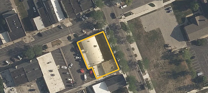 221 Conant St