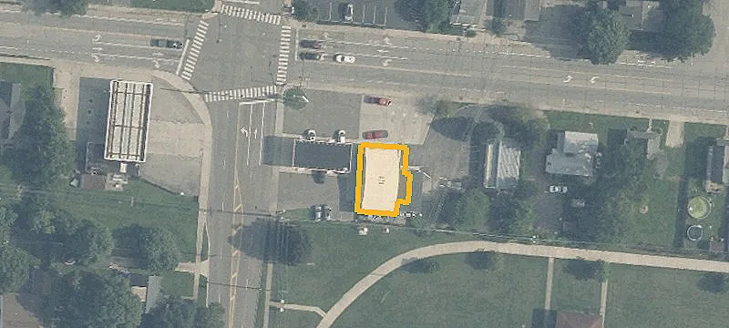2 Dayton Dr