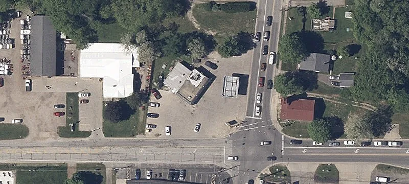 9796 Columbia Rd