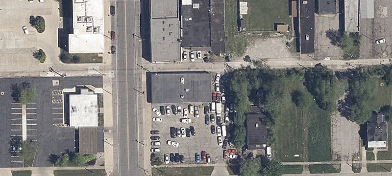 2835 Pearl Ave