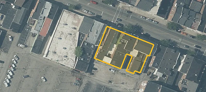 127 Main St