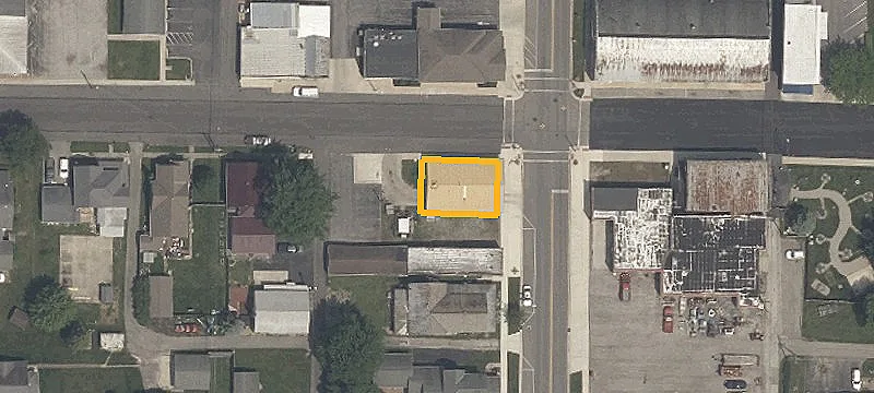 100 Main St