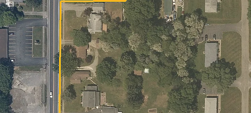3557 Main St
