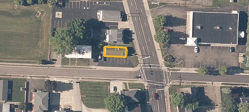 703 Main St