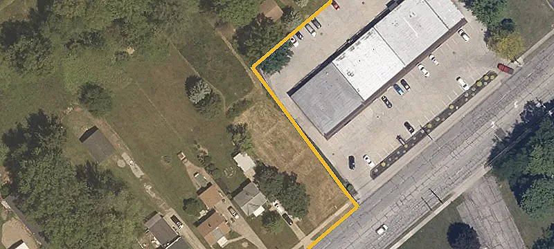 30630 Lorain Rd