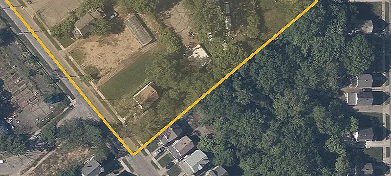 1307 Coit Ave