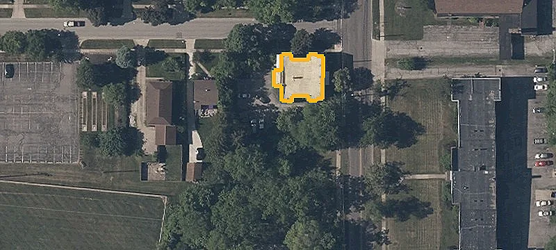 235 Ctr Rd