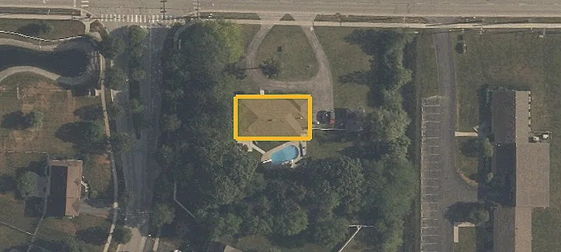 13015 Roachton Rd