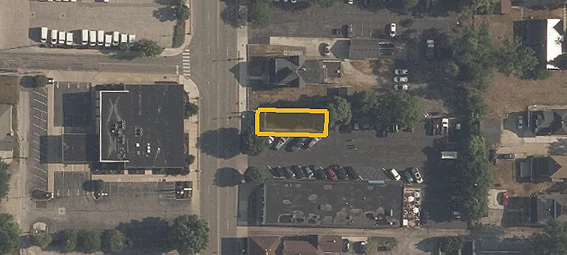 307 Main St
