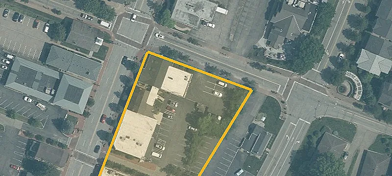 9468 Montgomery Rd