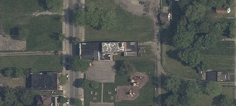 719 Main St