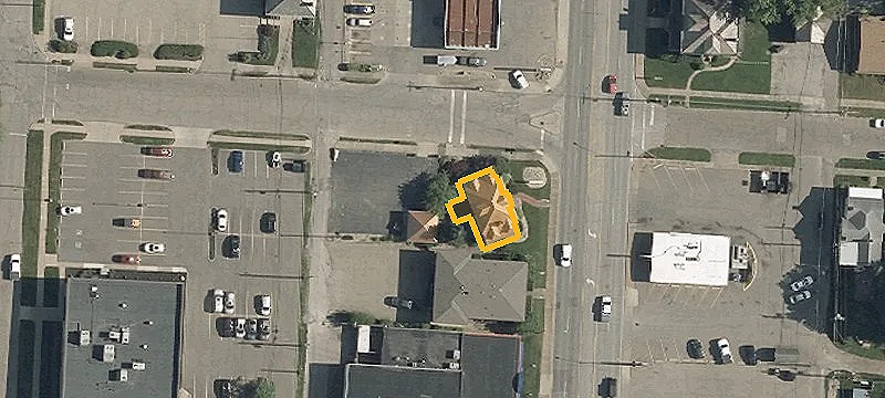 1277 Maple Ave