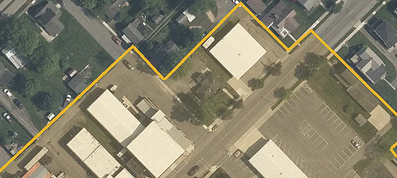 407 Main St