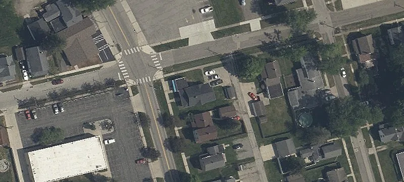 201 Main St