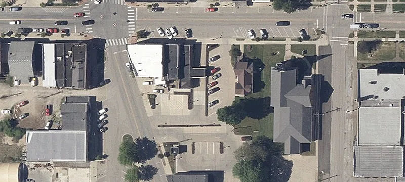 8 Main St