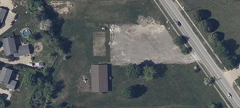 1011 Wadsworth Rd