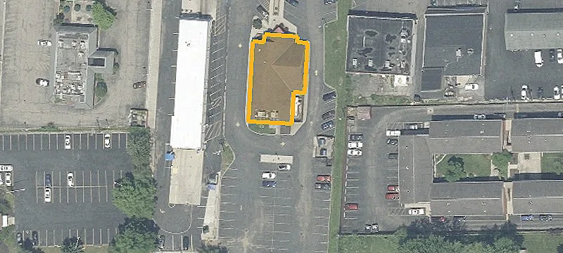 7051 Main St