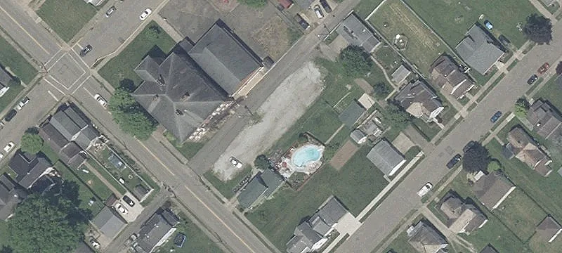 216 Jewett Ave