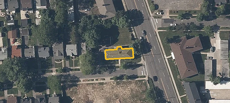 3895 Kirkwood Rd