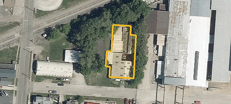 96 Waldo St
