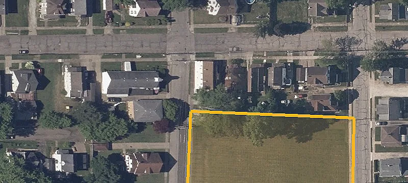 1010 Tuscarawas Ave
