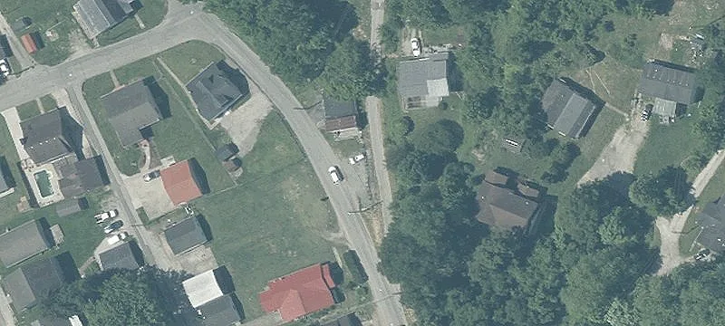 105 Ln St