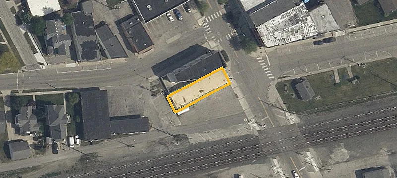 97 Main St