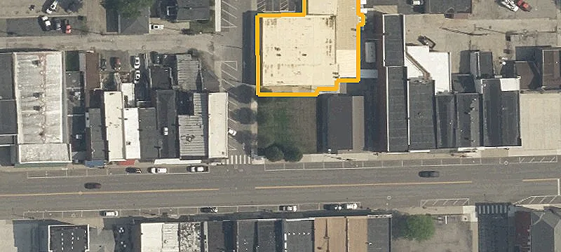 301 Main St